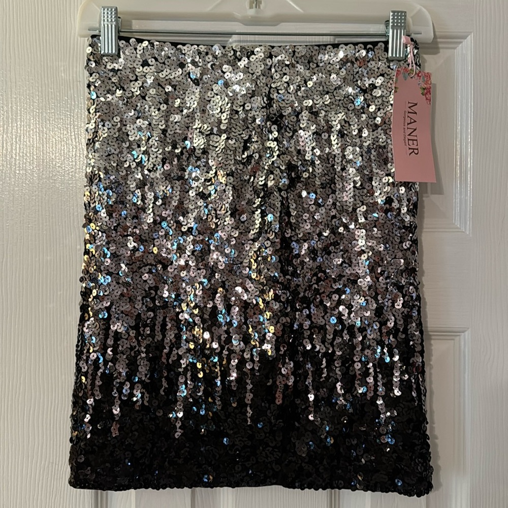 NWT Ombré Sequined Mini Skirt Size S
